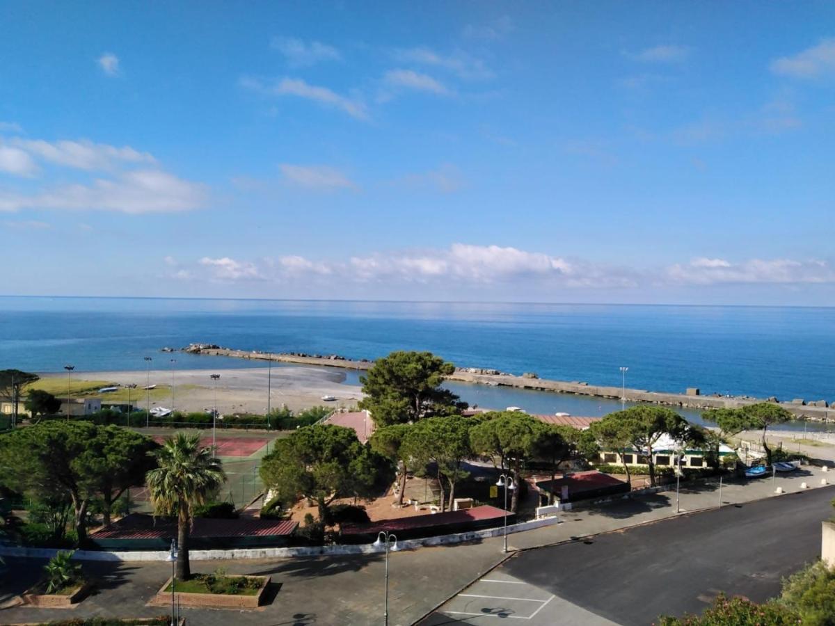 L'Oasi Di Giorgia Bed & Breakfast Cittadella del Capo Bagian luar foto