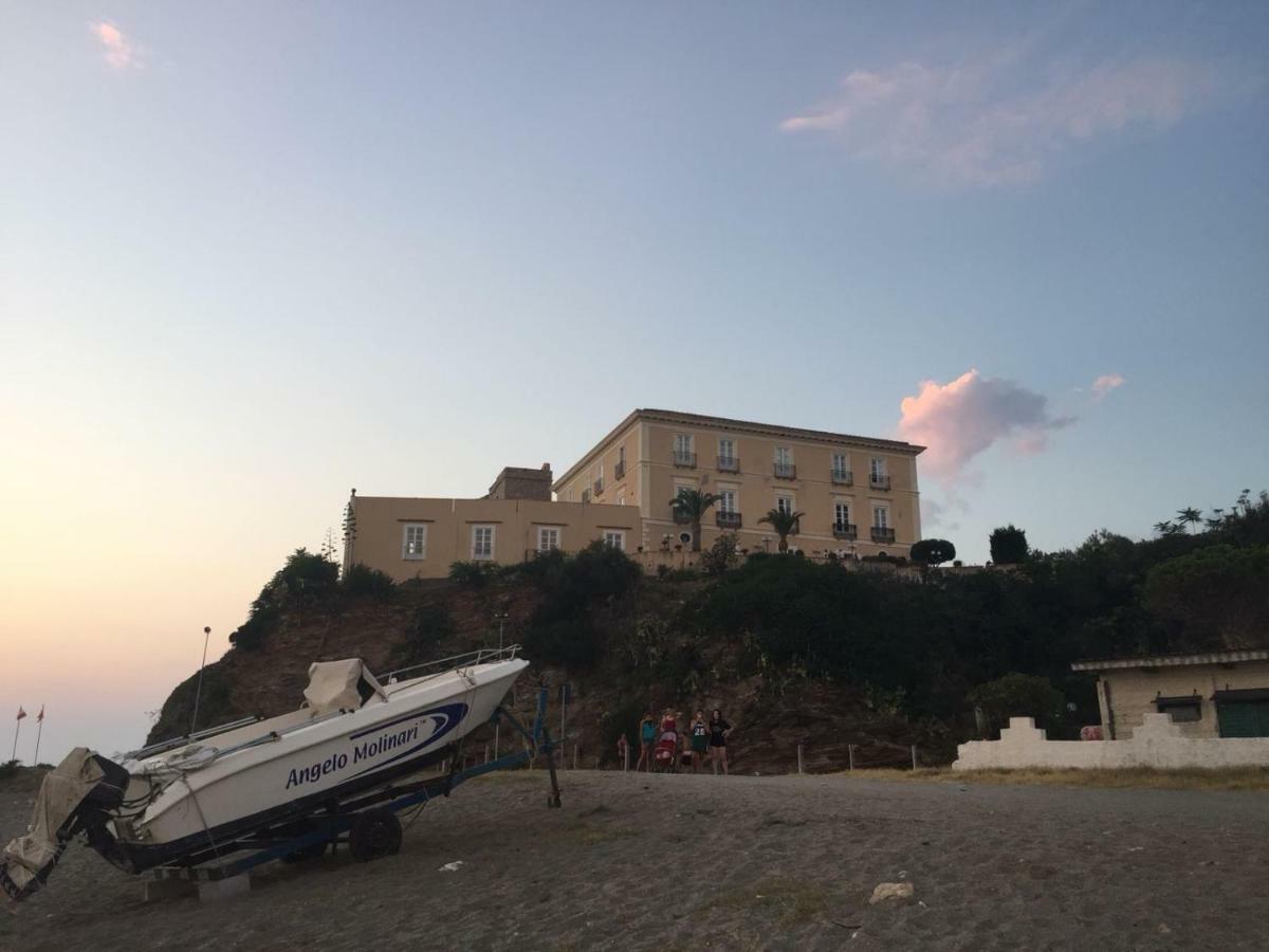 L'Oasi Di Giorgia Bed & Breakfast Cittadella del Capo Bagian luar foto