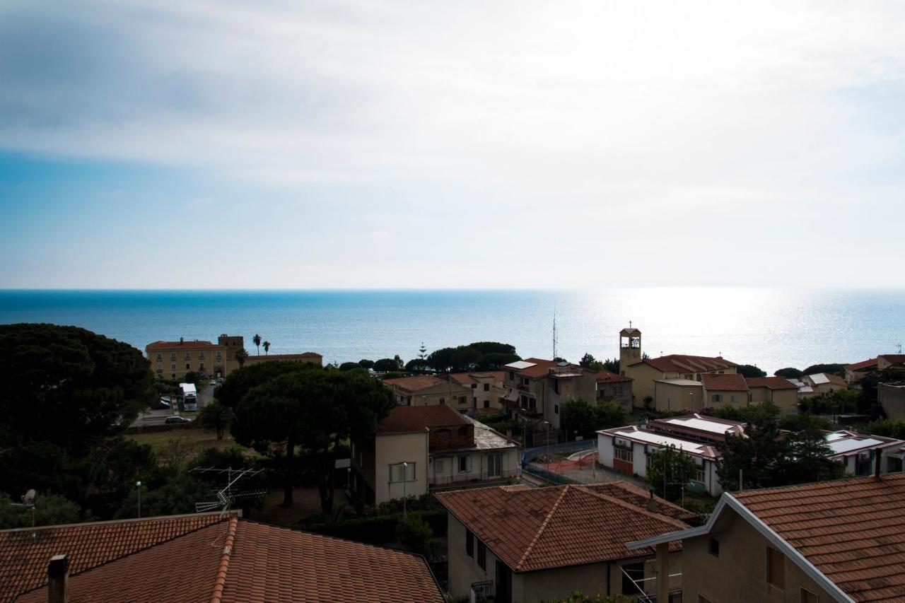 L'Oasi Di Giorgia Bed & Breakfast Cittadella del Capo Bagian luar foto